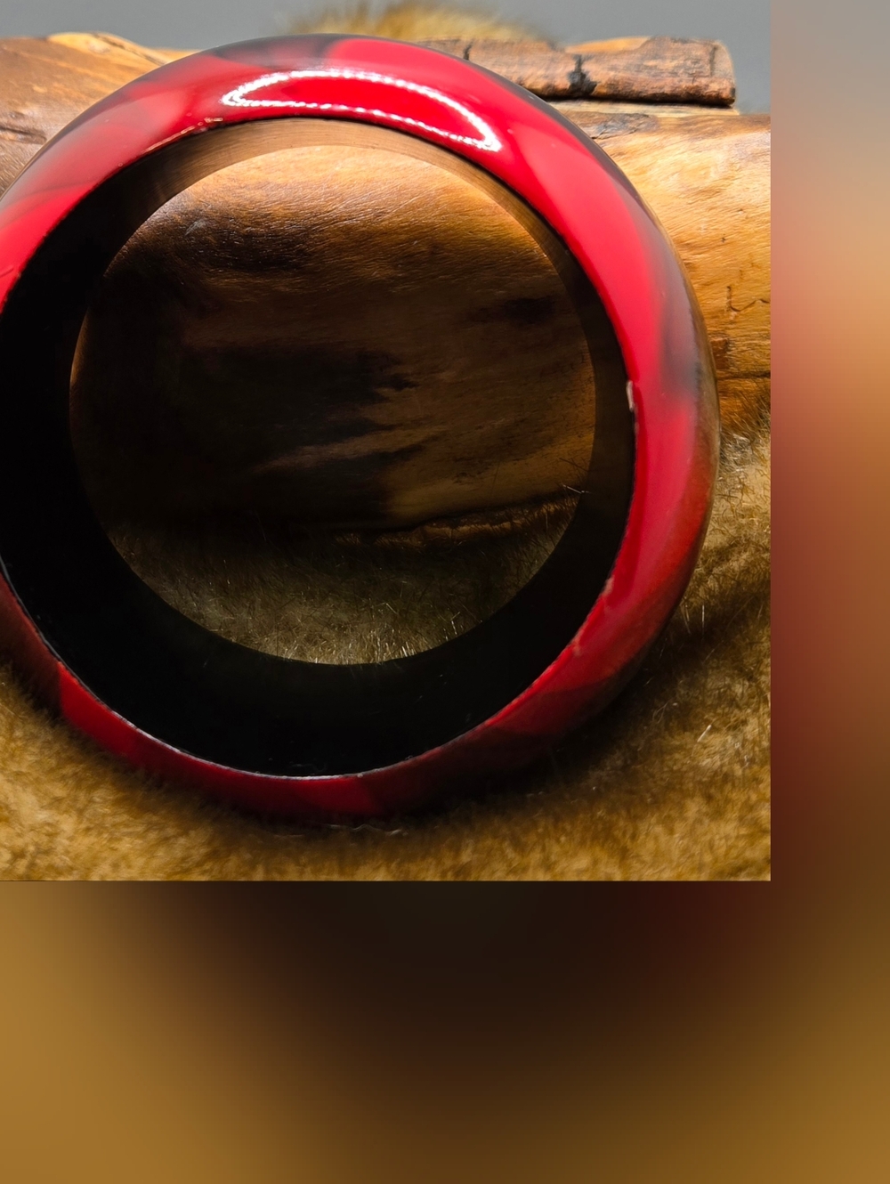 Wooden Lacquer Bangle Bracelet Red & Black Size 8 Width 1½"